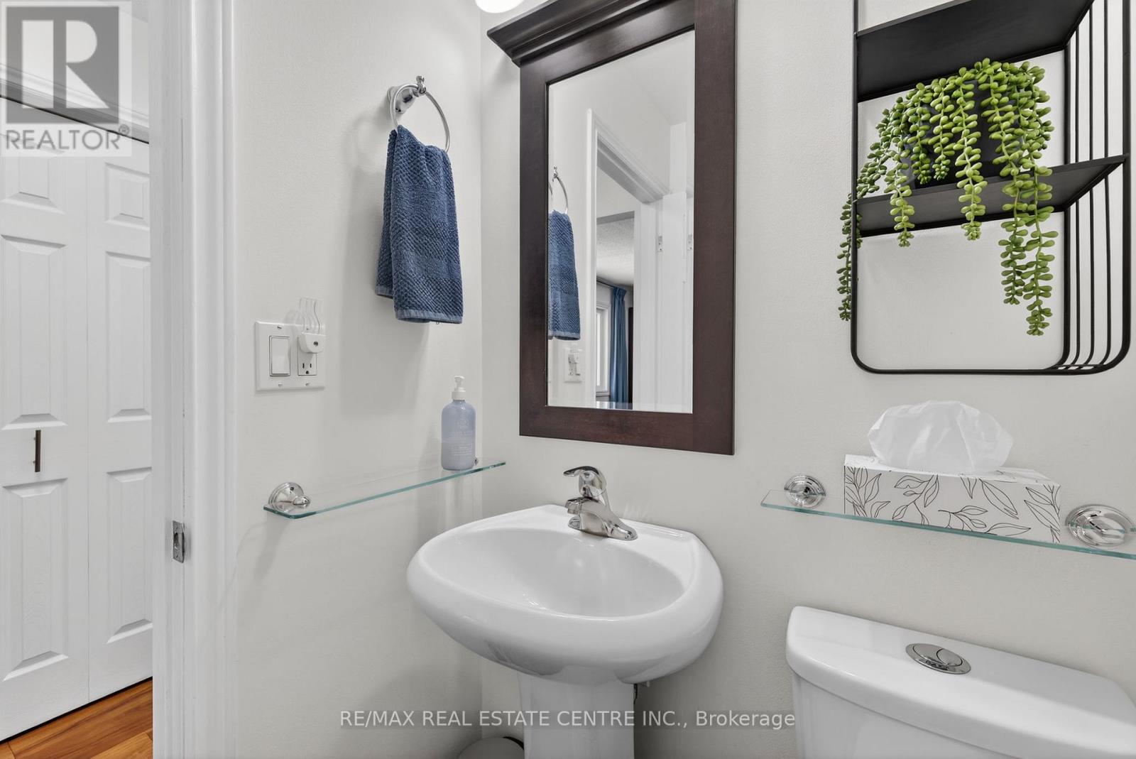 28 STARRVIEW CRESCENT — photo 21