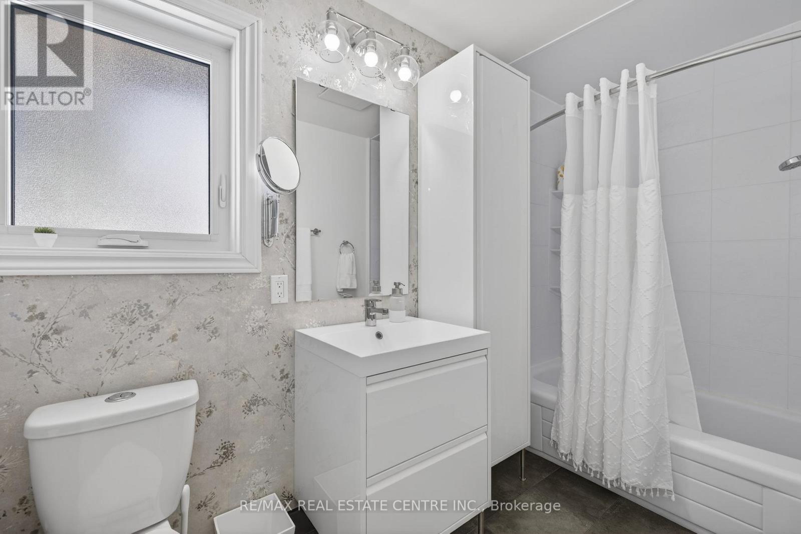 28 STARRVIEW CRESCENT — photo 30