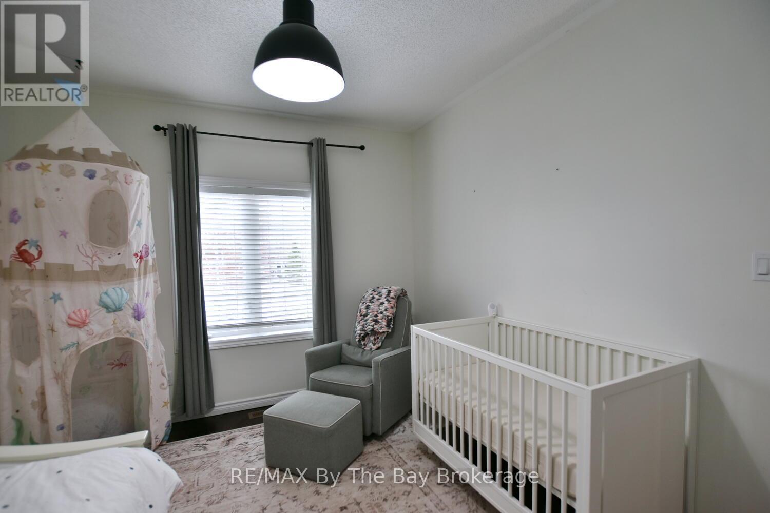 17 BASSWOOD DRIVE - 21