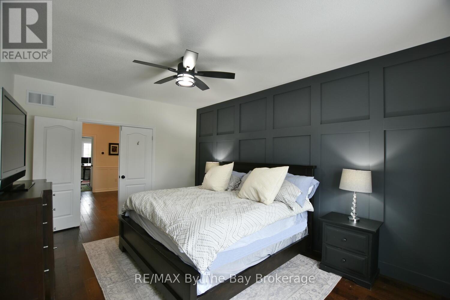 17 BASSWOOD DRIVE - 24