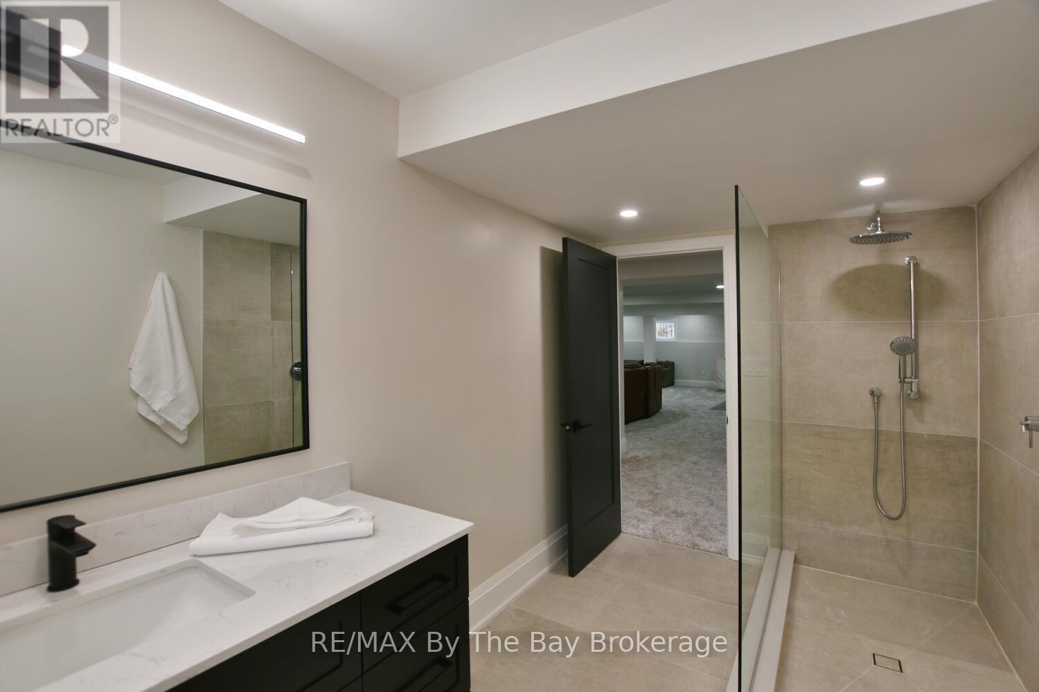 17 BASSWOOD DRIVE - 30
