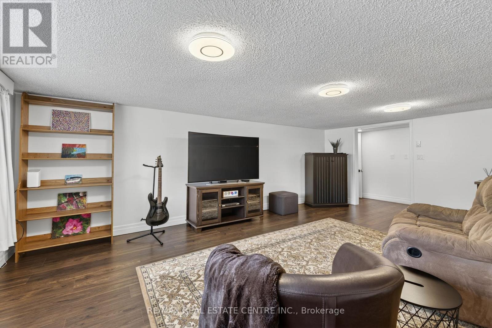 28 STARRVIEW CRESCENT — photo 33