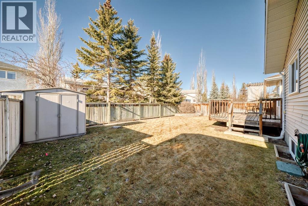 32 West Mackay Crescent, Cochrane