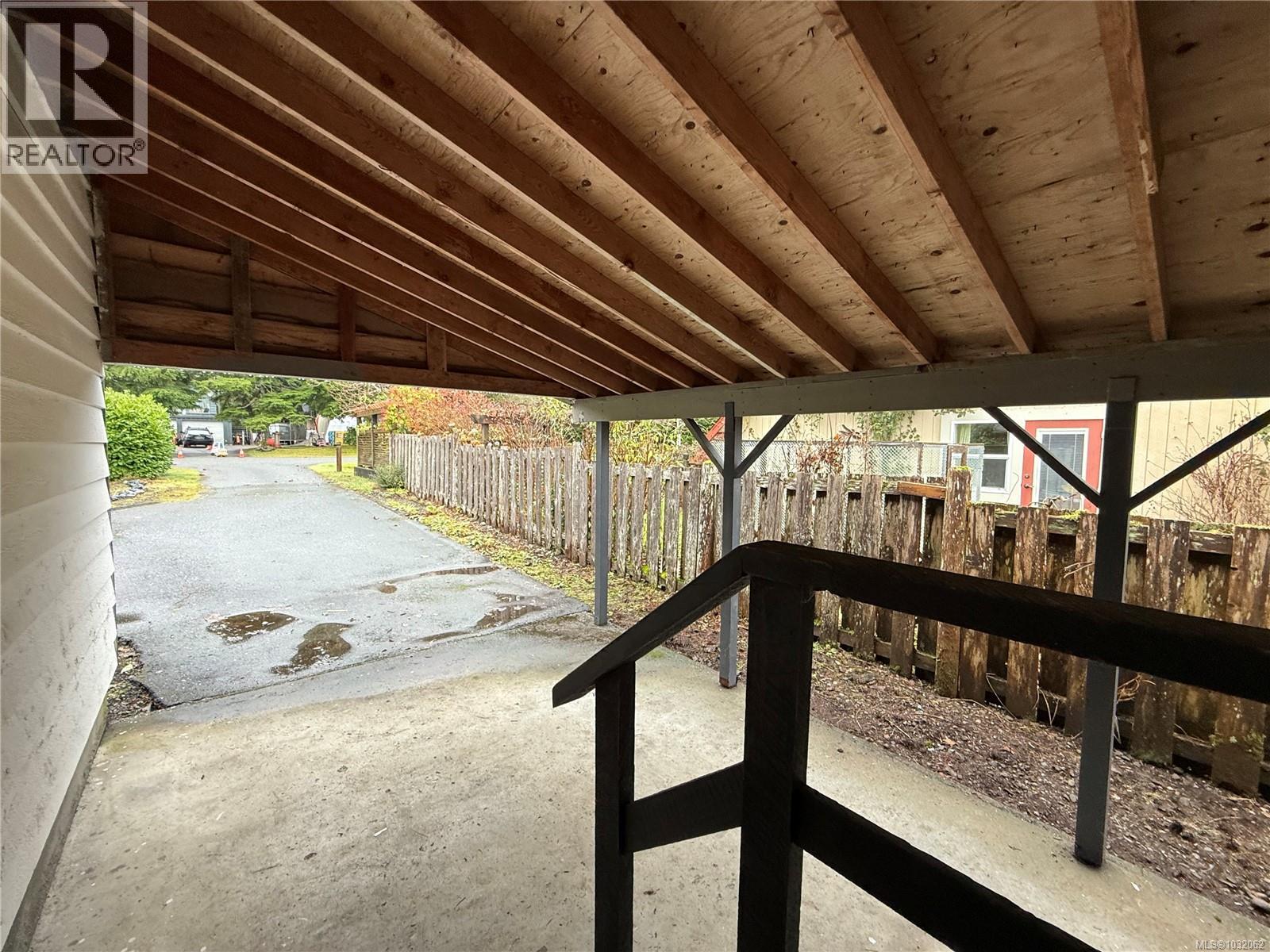 6155 BEAVER HARBOUR RD - 12