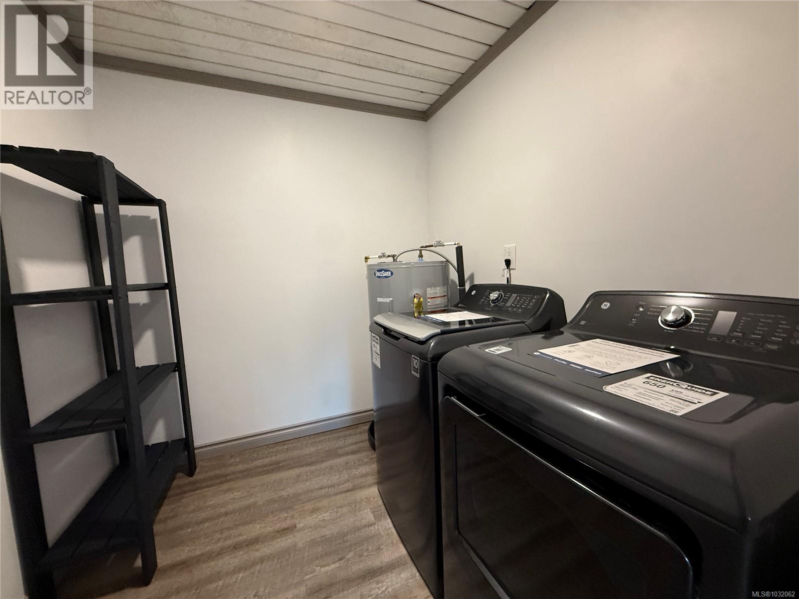 6155 BEAVER HARBOUR RD - 13