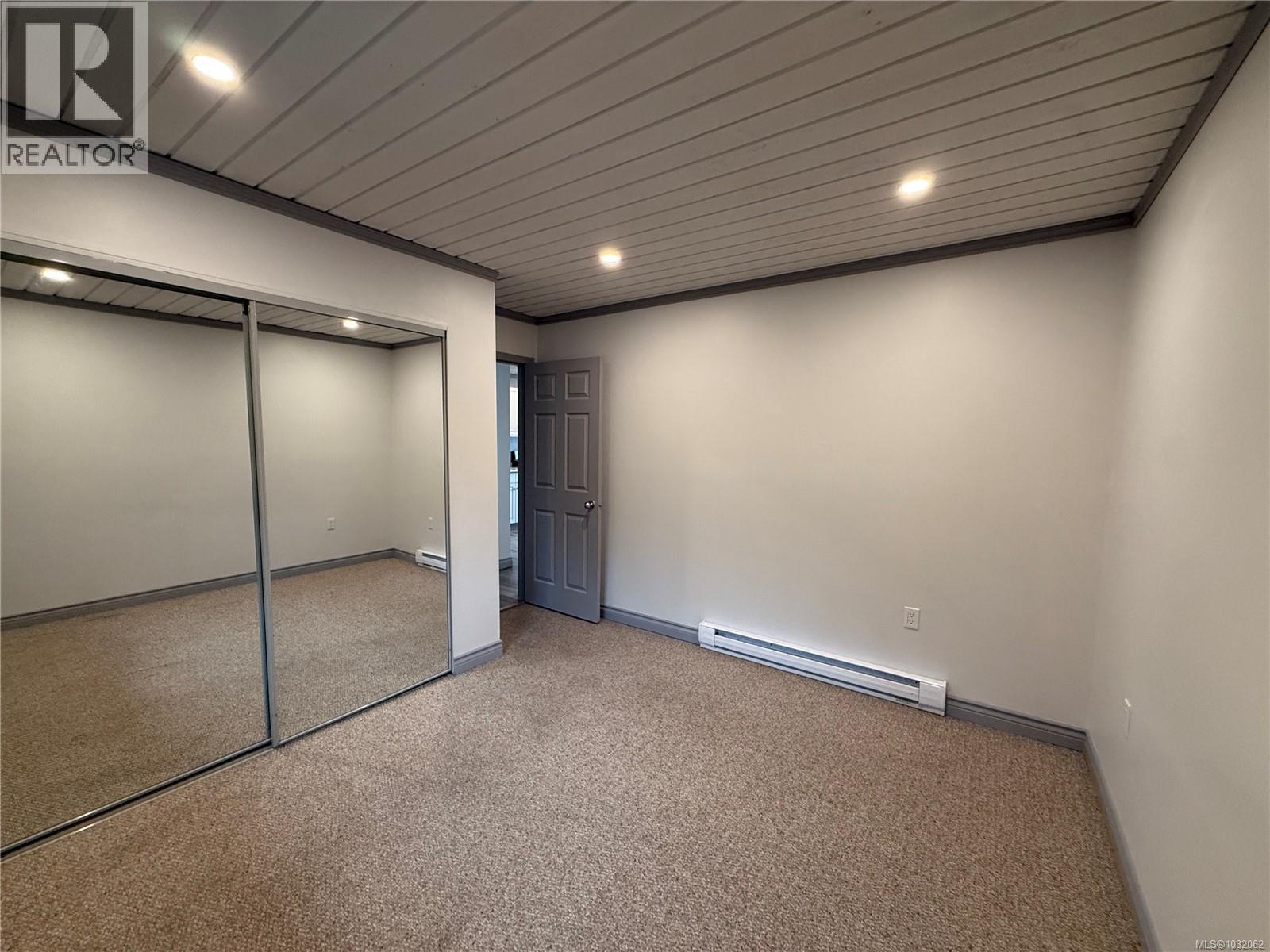 6155 BEAVER HARBOUR RD - 17