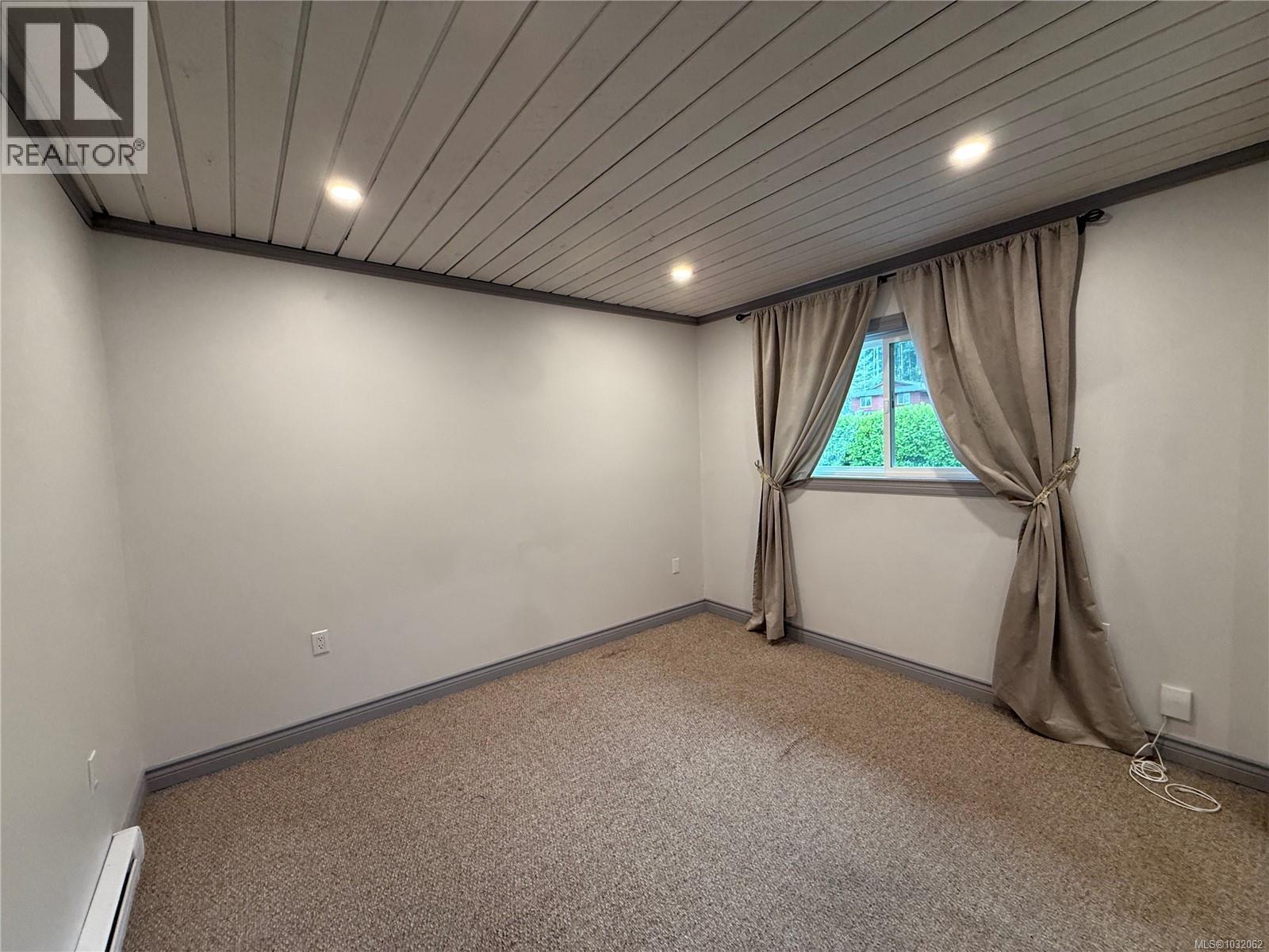 6155 BEAVER HARBOUR RD - 18