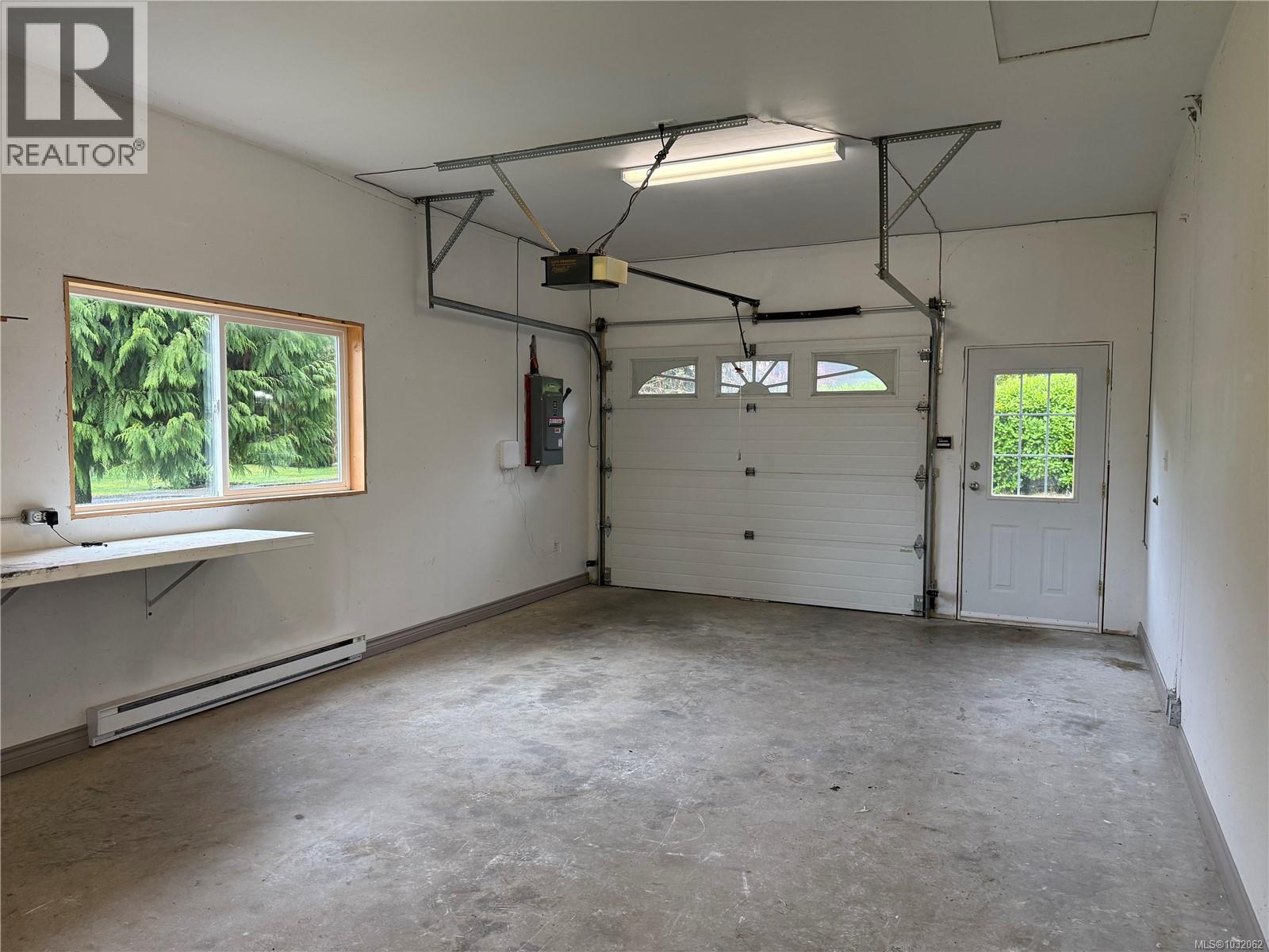 6155 BEAVER HARBOUR RD - 21