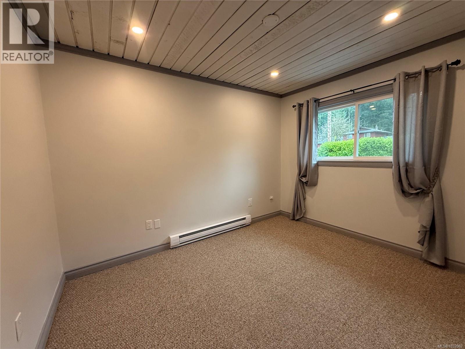 6155 BEAVER HARBOUR RD - 7