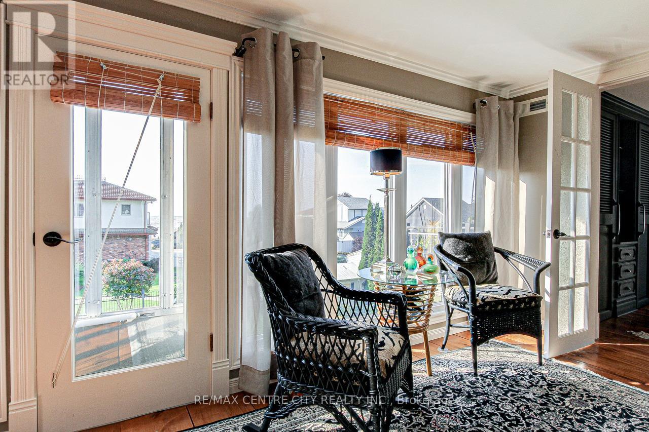 174 HARRISON PLACE Property Photo