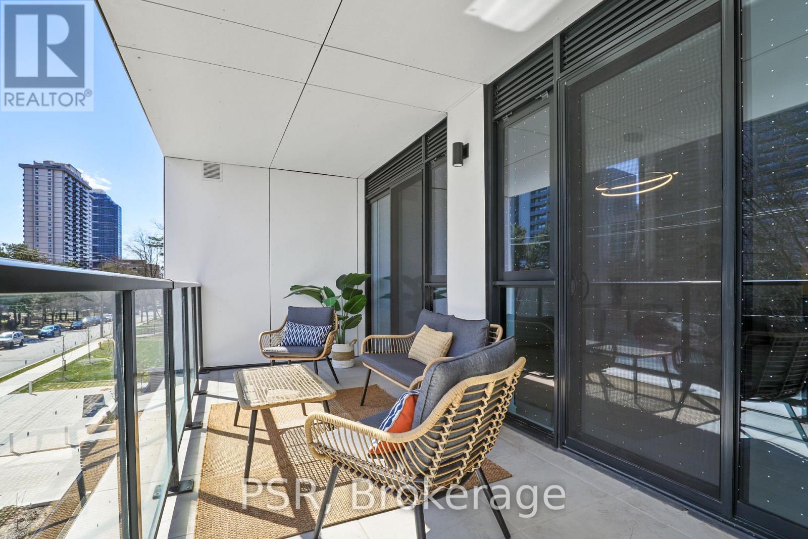 #304 200 KEEWATIN AVENUE - 10