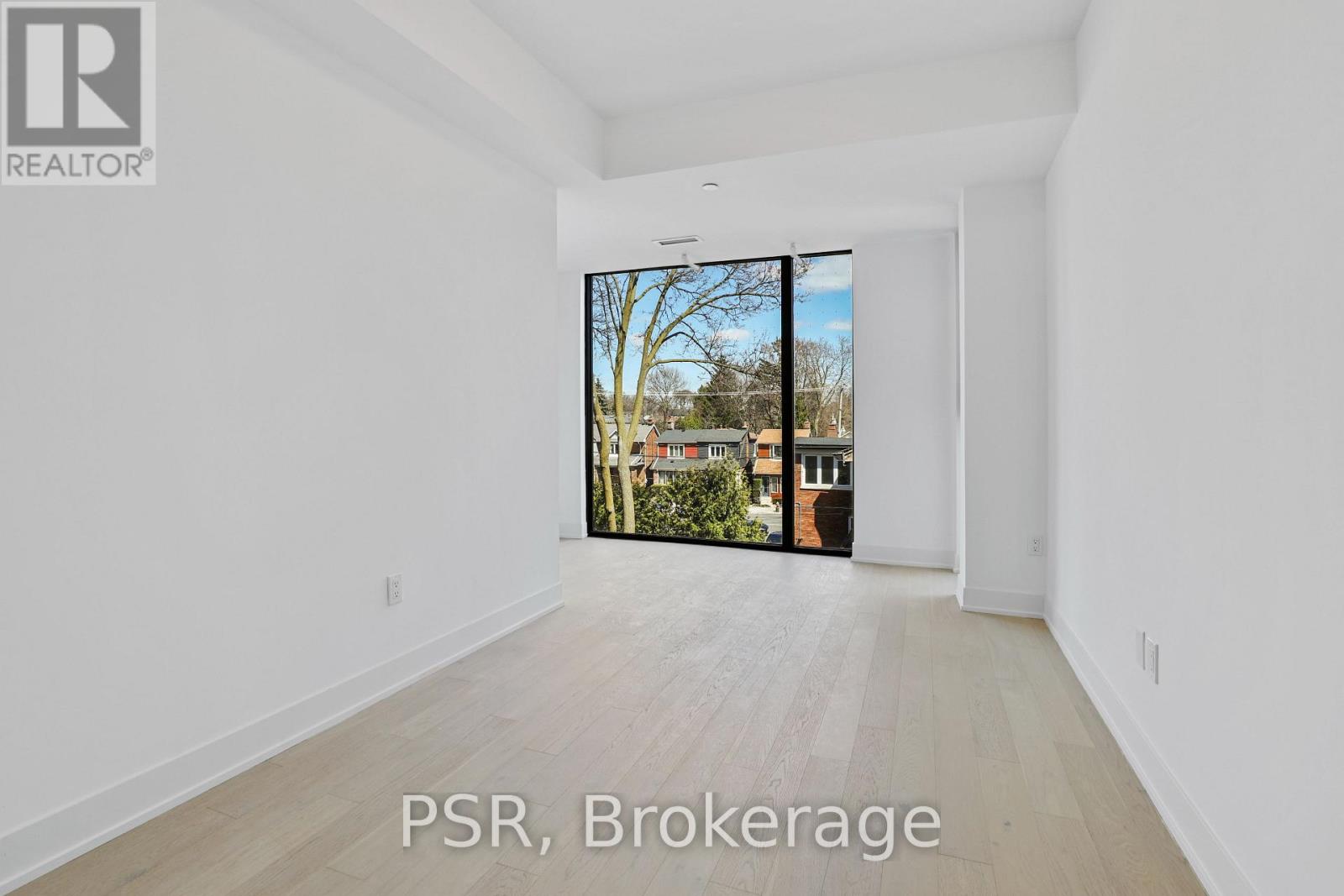 #304 200 KEEWATIN AVENUE - 22