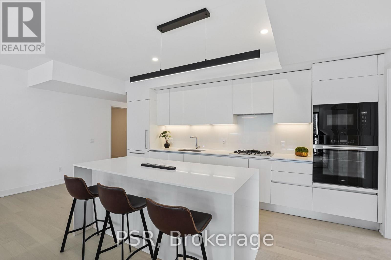 #304 200 KEEWATIN AVENUE - 5