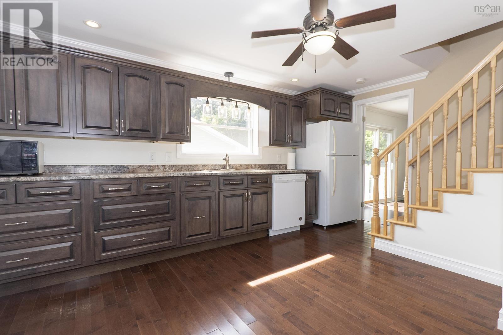 Property 20 of 39 of 69 Wards Brook Road