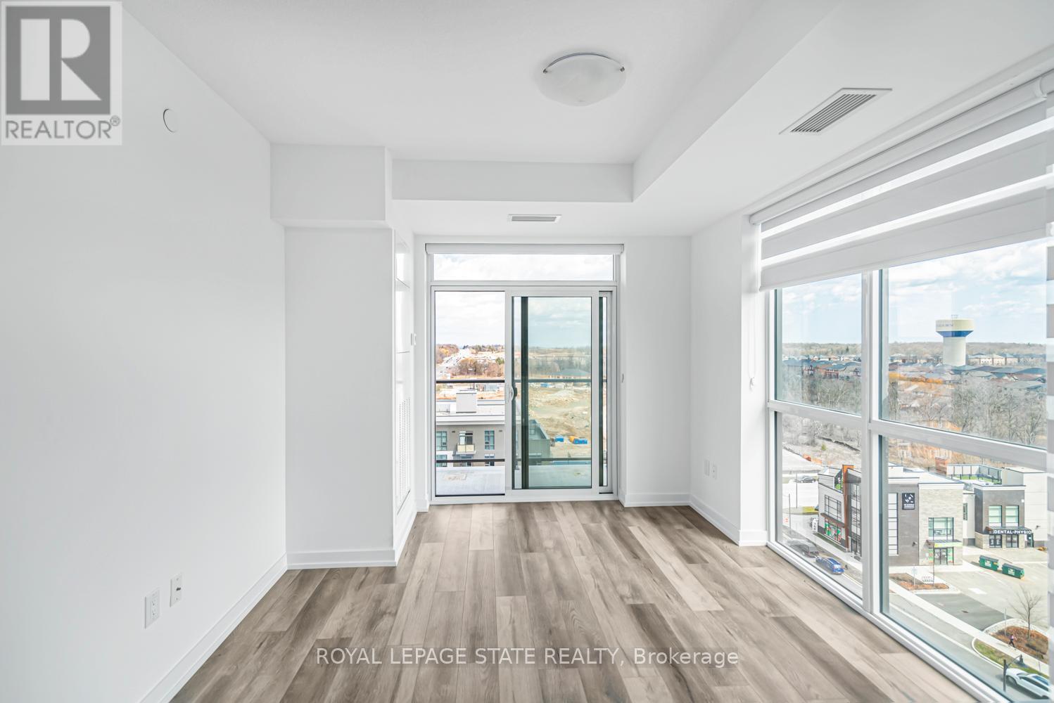 #1009 470 DUNDAS STREET E - 18
