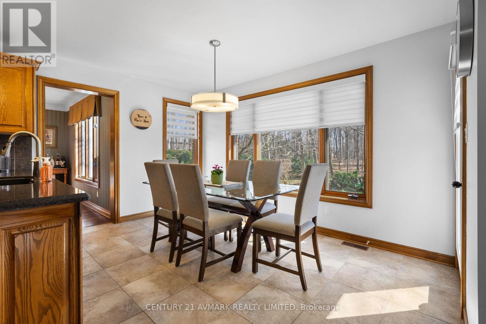 5 MILBURN DRIVE - 18