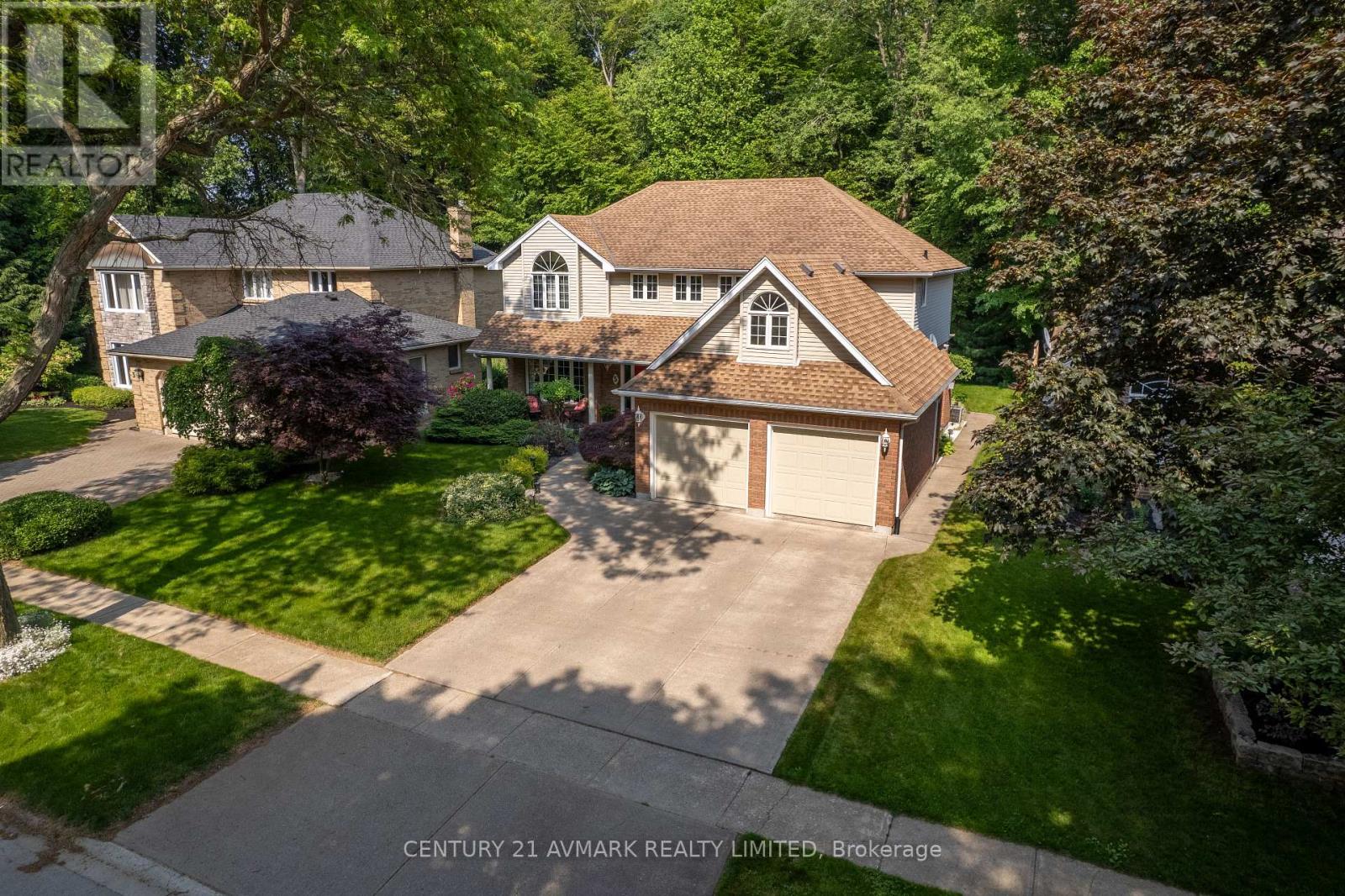5 MILBURN DRIVE - 2