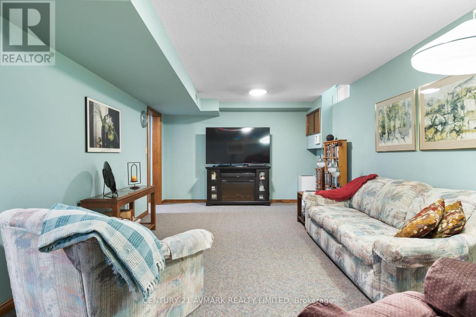 5 MILBURN DRIVE — photo 35