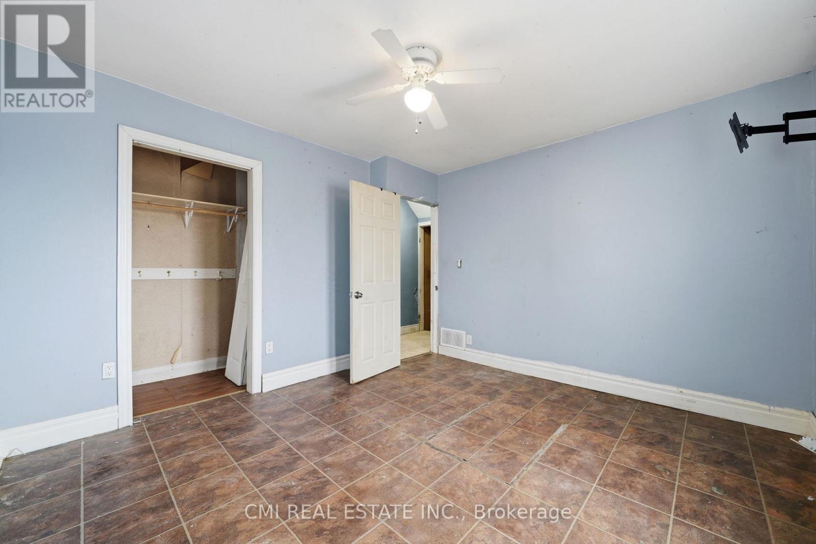 345 LINWOOD AVENUE - 16