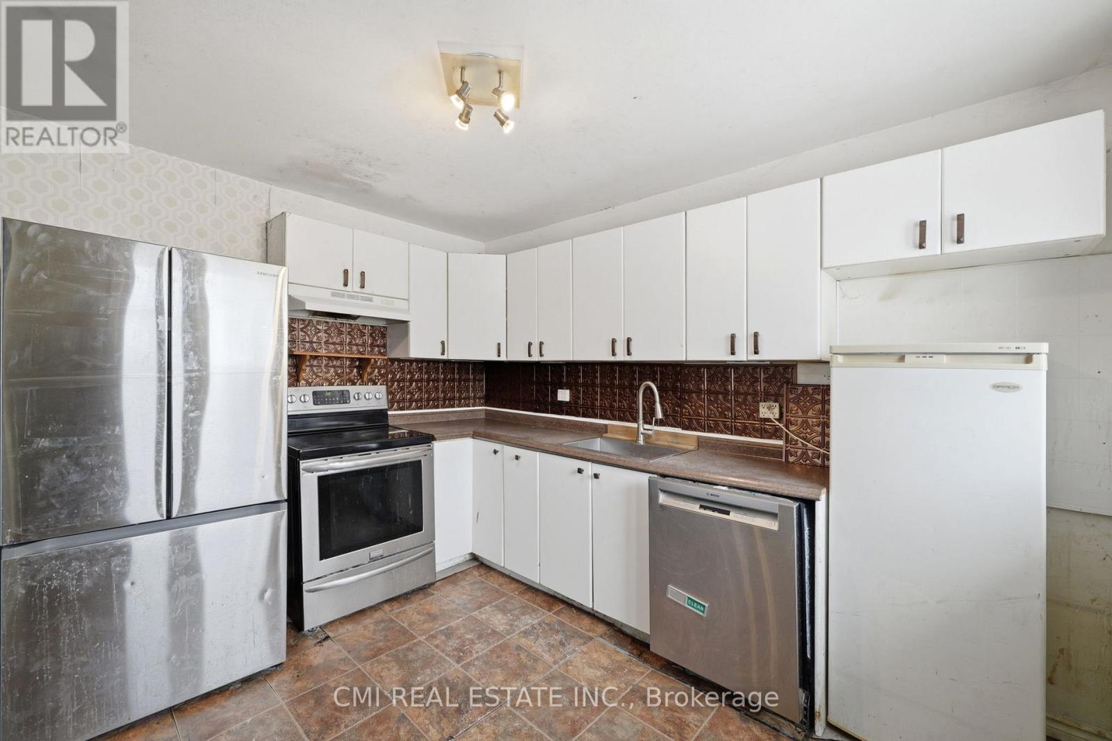 345 LINWOOD AVENUE - 9