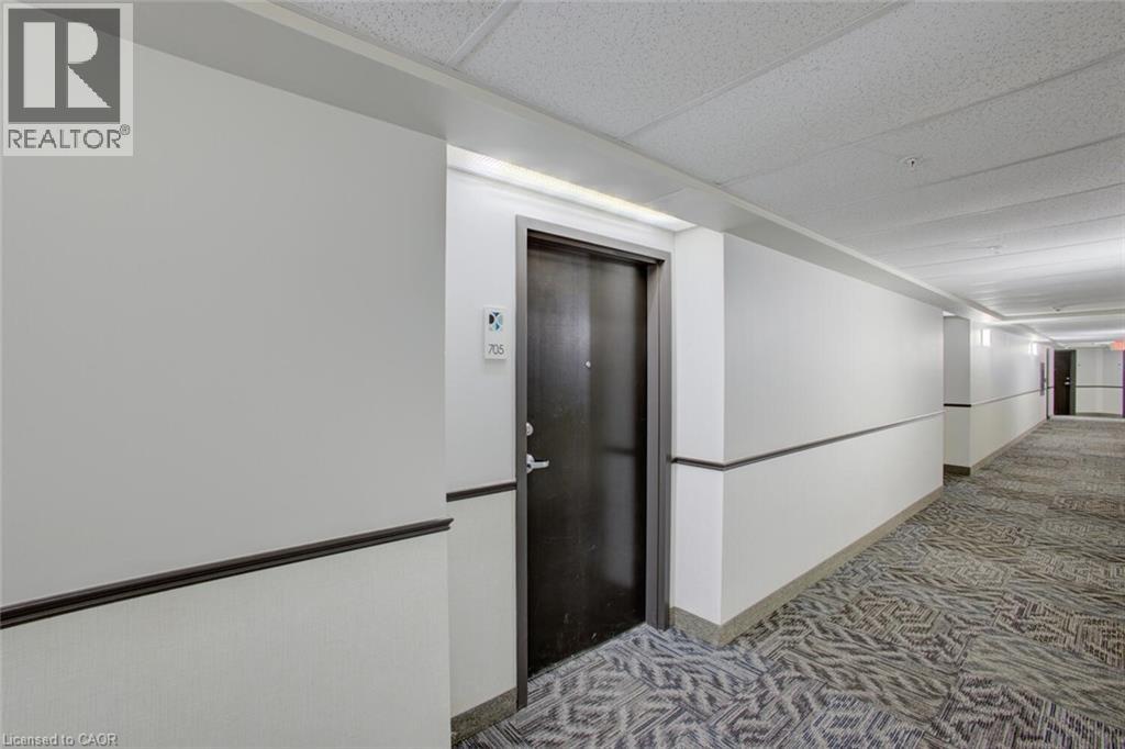 776 LAURELWOOD Drive Unit# 705, Waterloo, Ontario, N2V0A8 — Photo 5