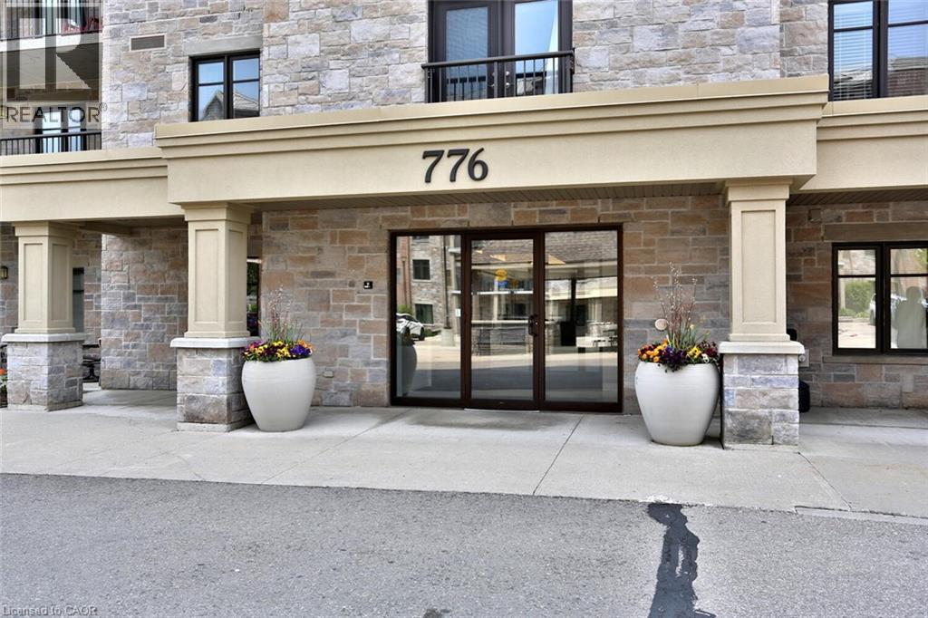 776 LAURELWOOD Drive Unit# 705, Waterloo, Ontario, N2V0A8 — Photo 3