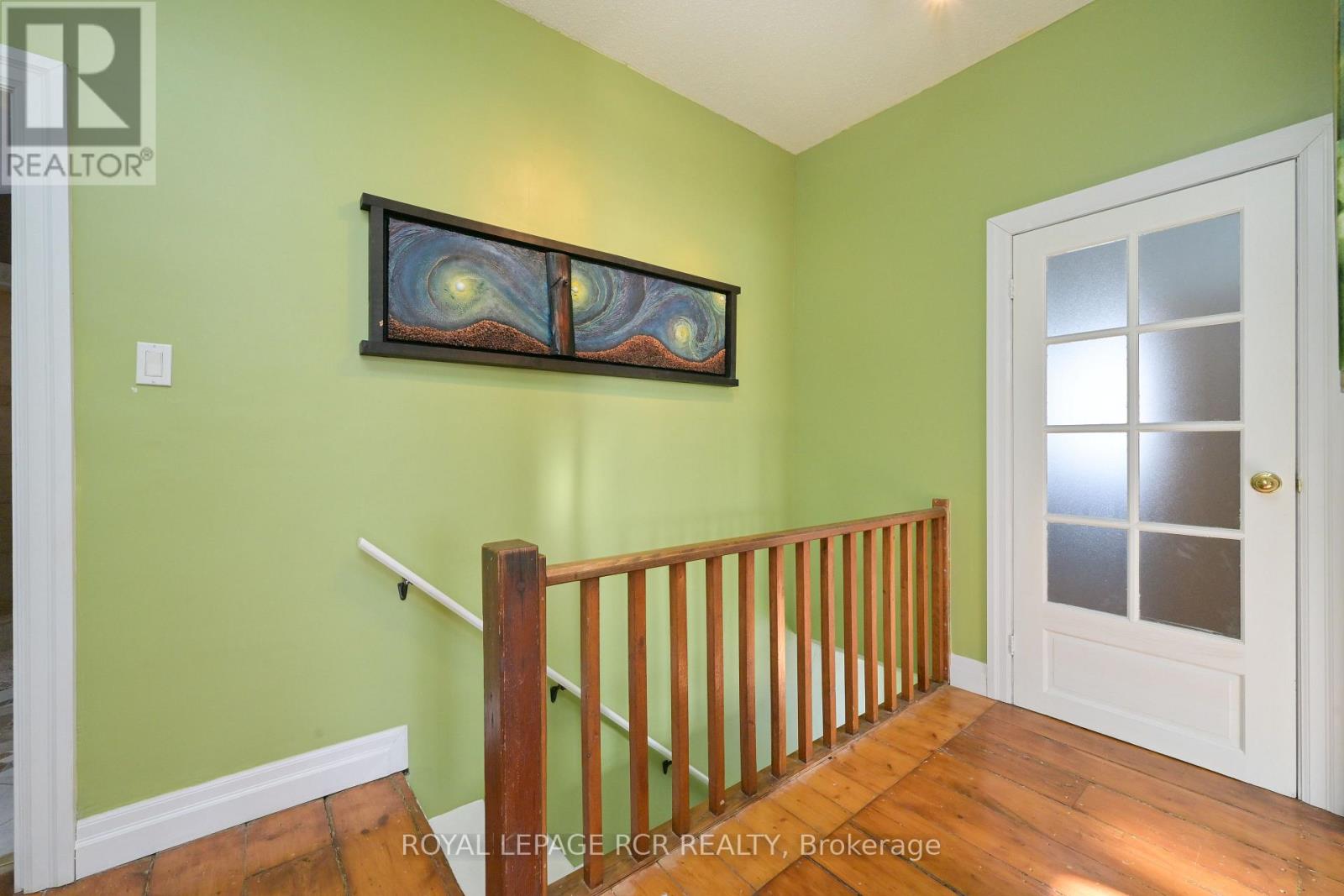 48 TOWNLINE - 19
