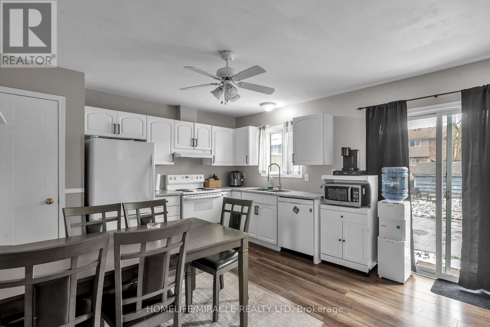 366 MARCONI BOULEVARD - 7