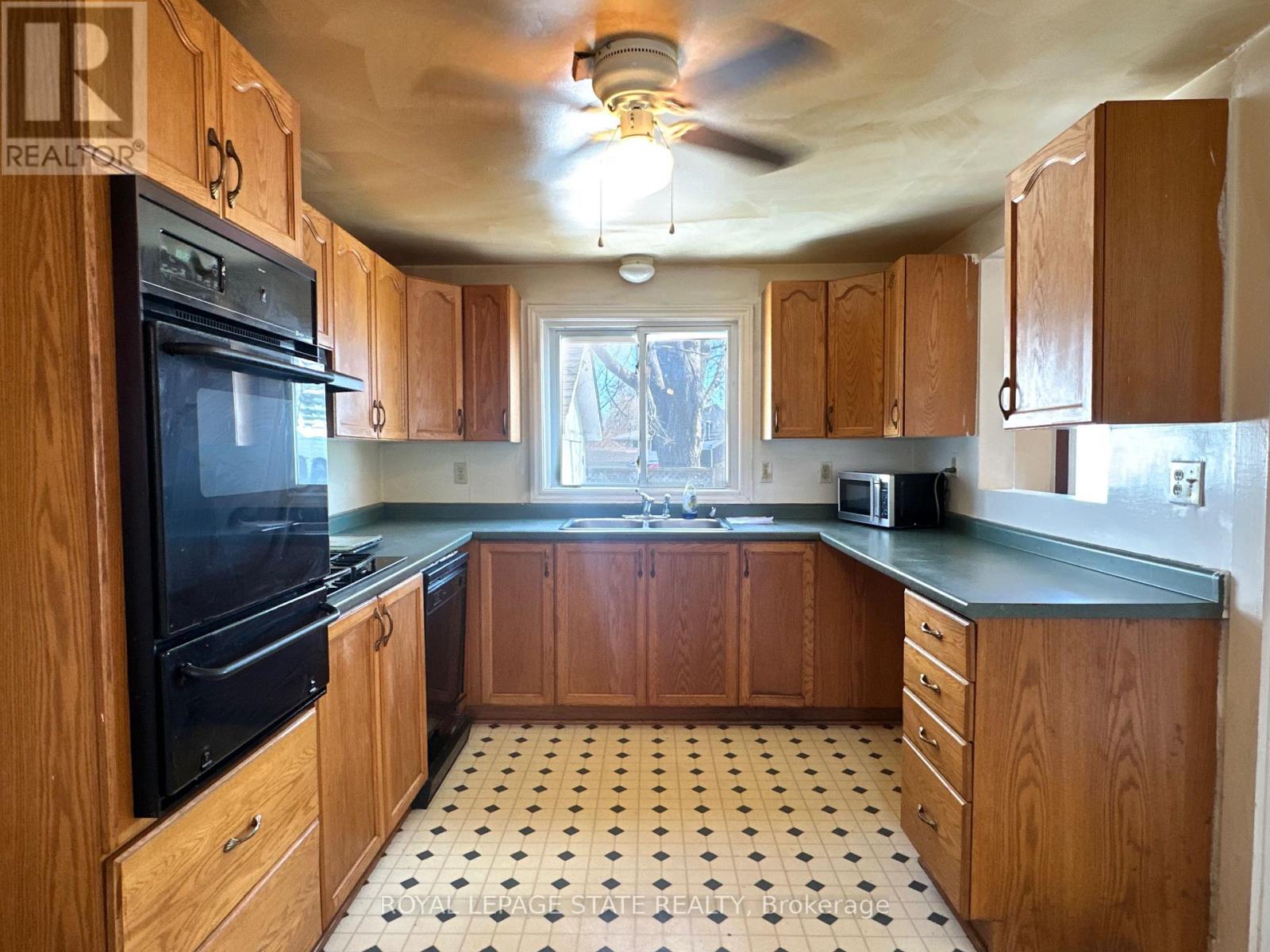 2483 NORTH SHORE DRIVE - 7