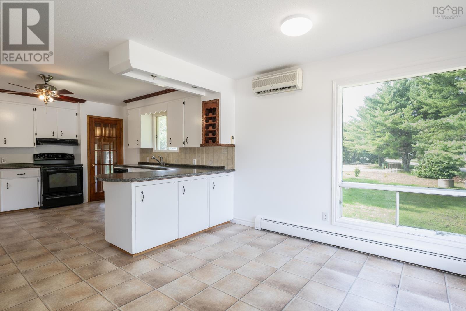 Property 6 of 40 of 11 Dorey Park Road