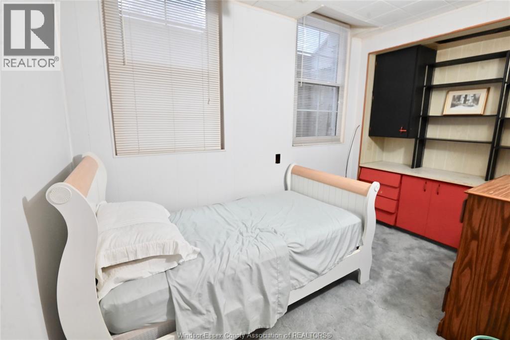 6 Lynn — photo 24