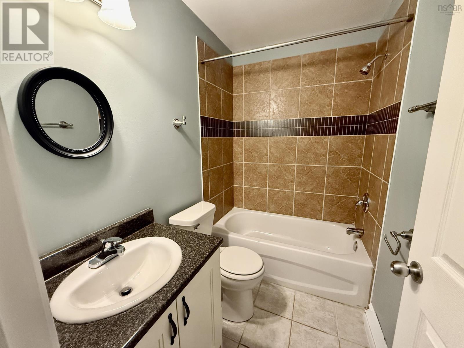 Property 28 of 33 of 719 Pleasant Street