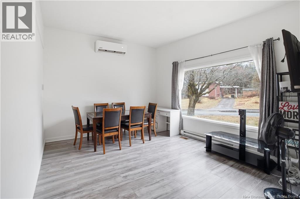 22 Knox Court - 35