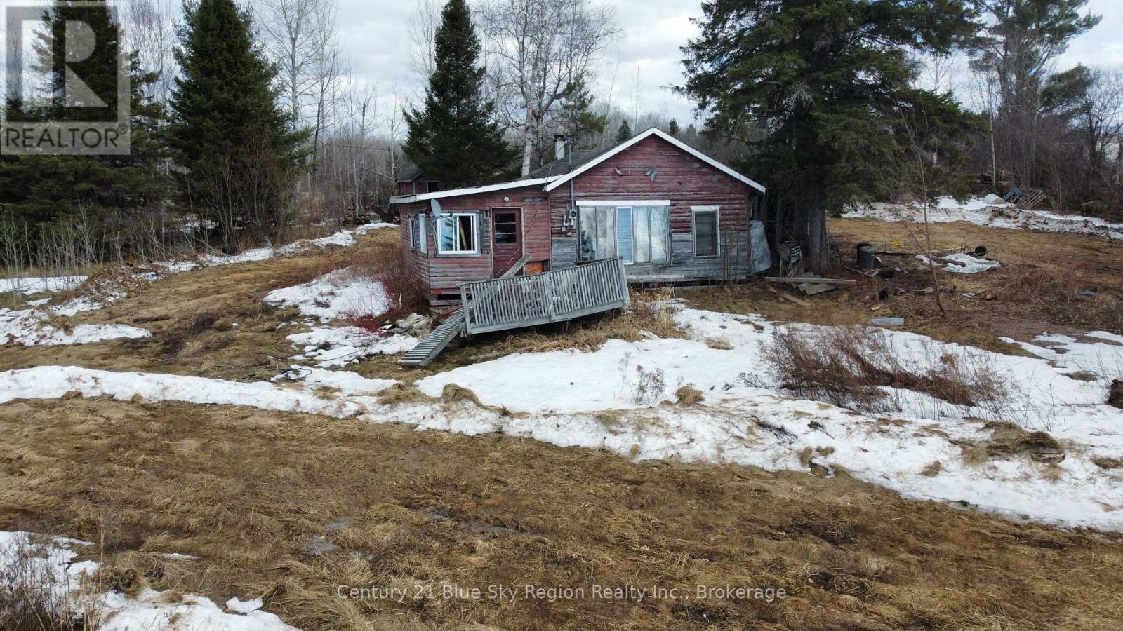 28 LAKESHORE ROAD - 3