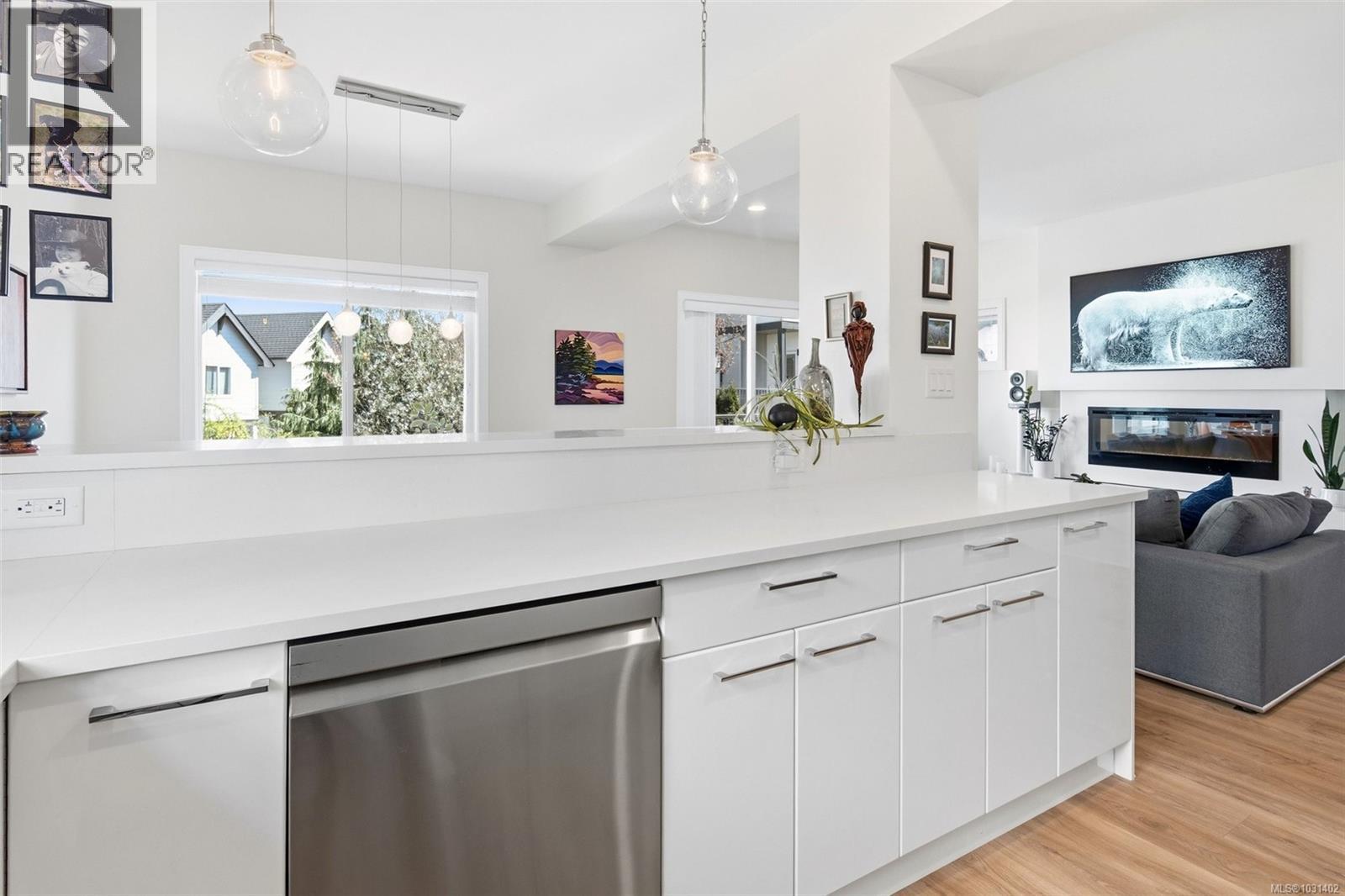 2909 PILATUS RUN - 12