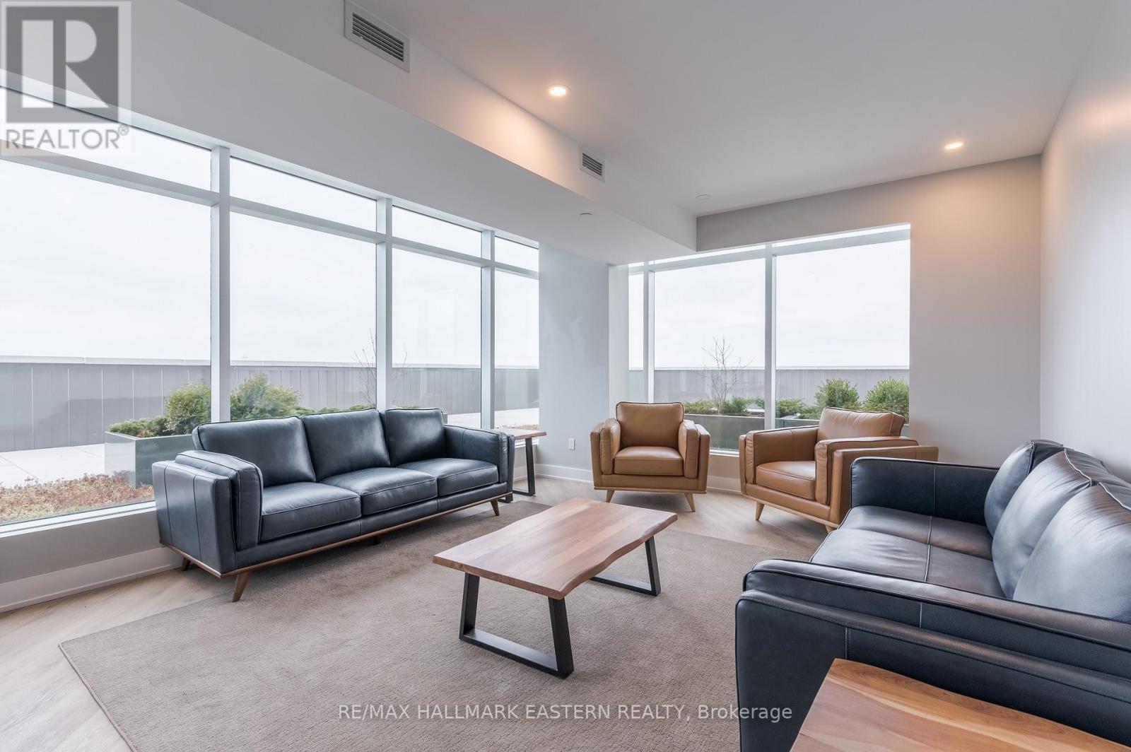 8th Floor Party Room