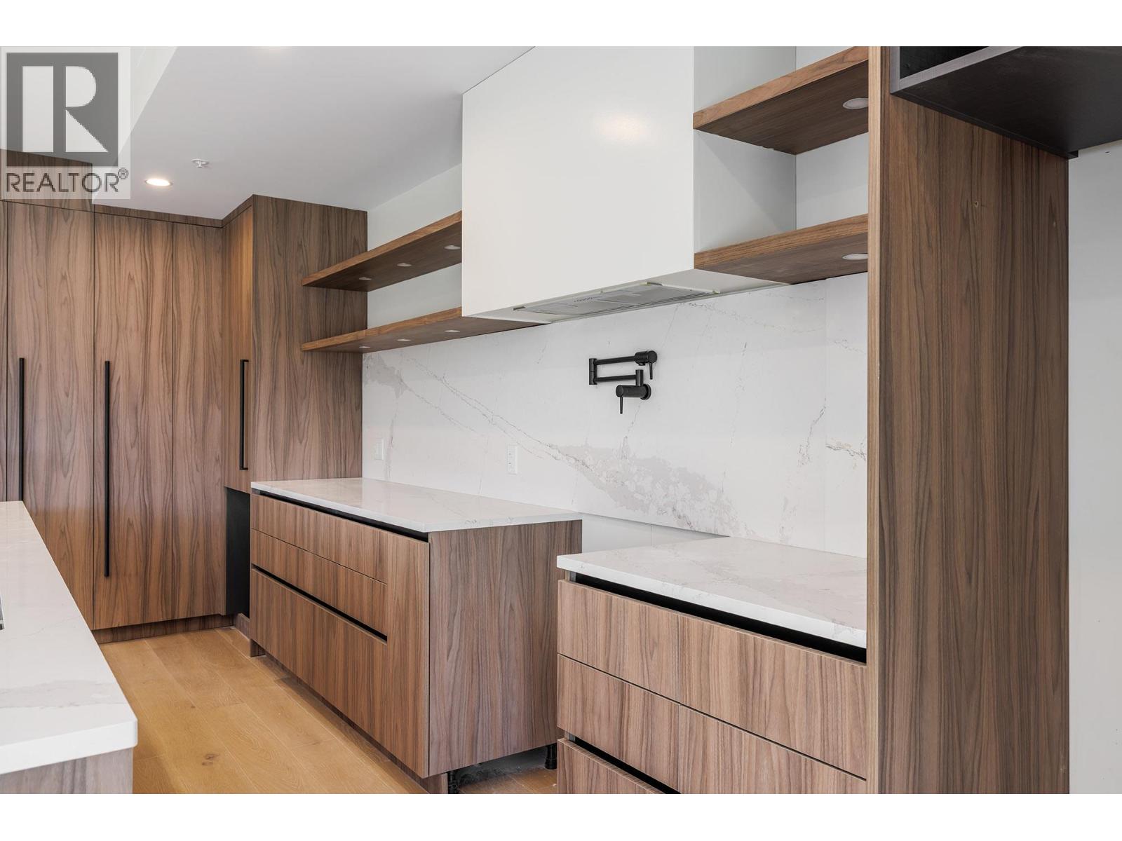 5304 Buchanan Road Unit# 102, Peachland