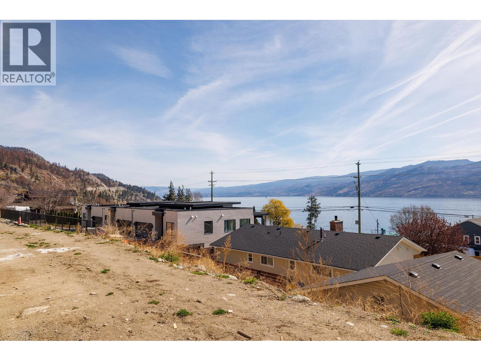 5304 Buchanan Road Unit# 102, Peachland