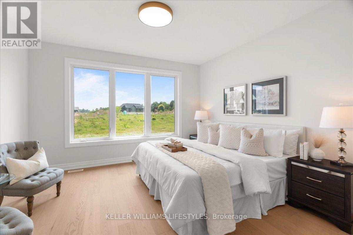 39 EAST GLEN DRIVE - 20