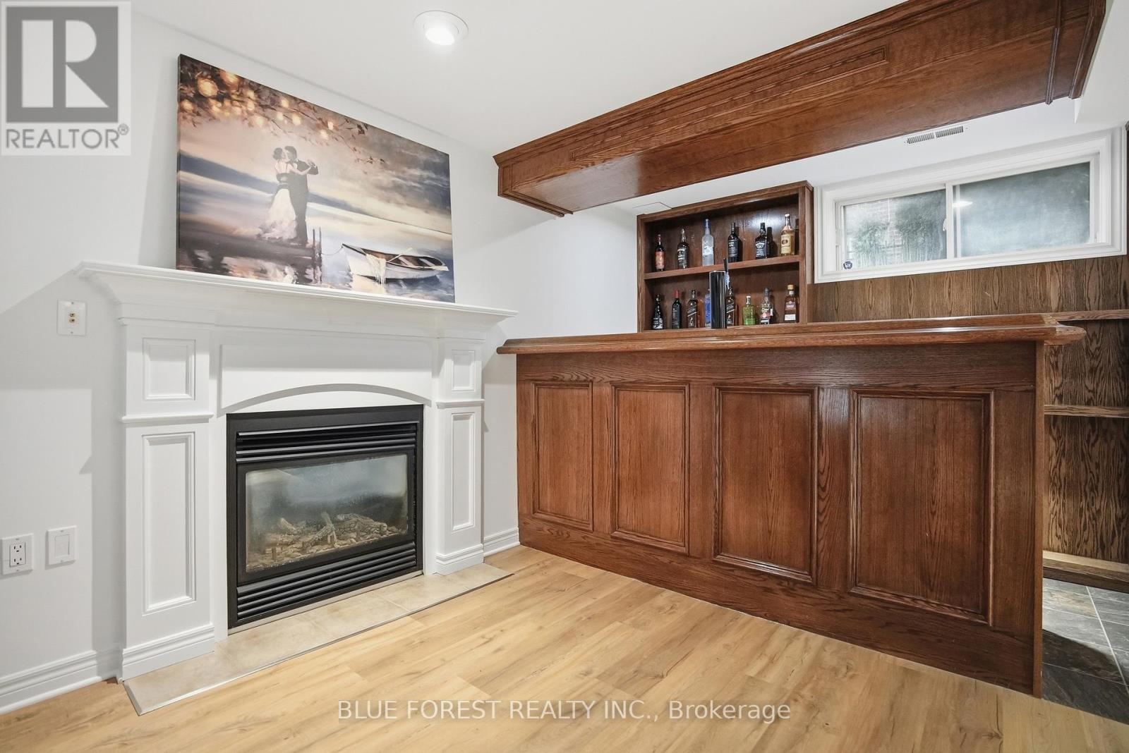 Gas fireplace, bar, beer tap
