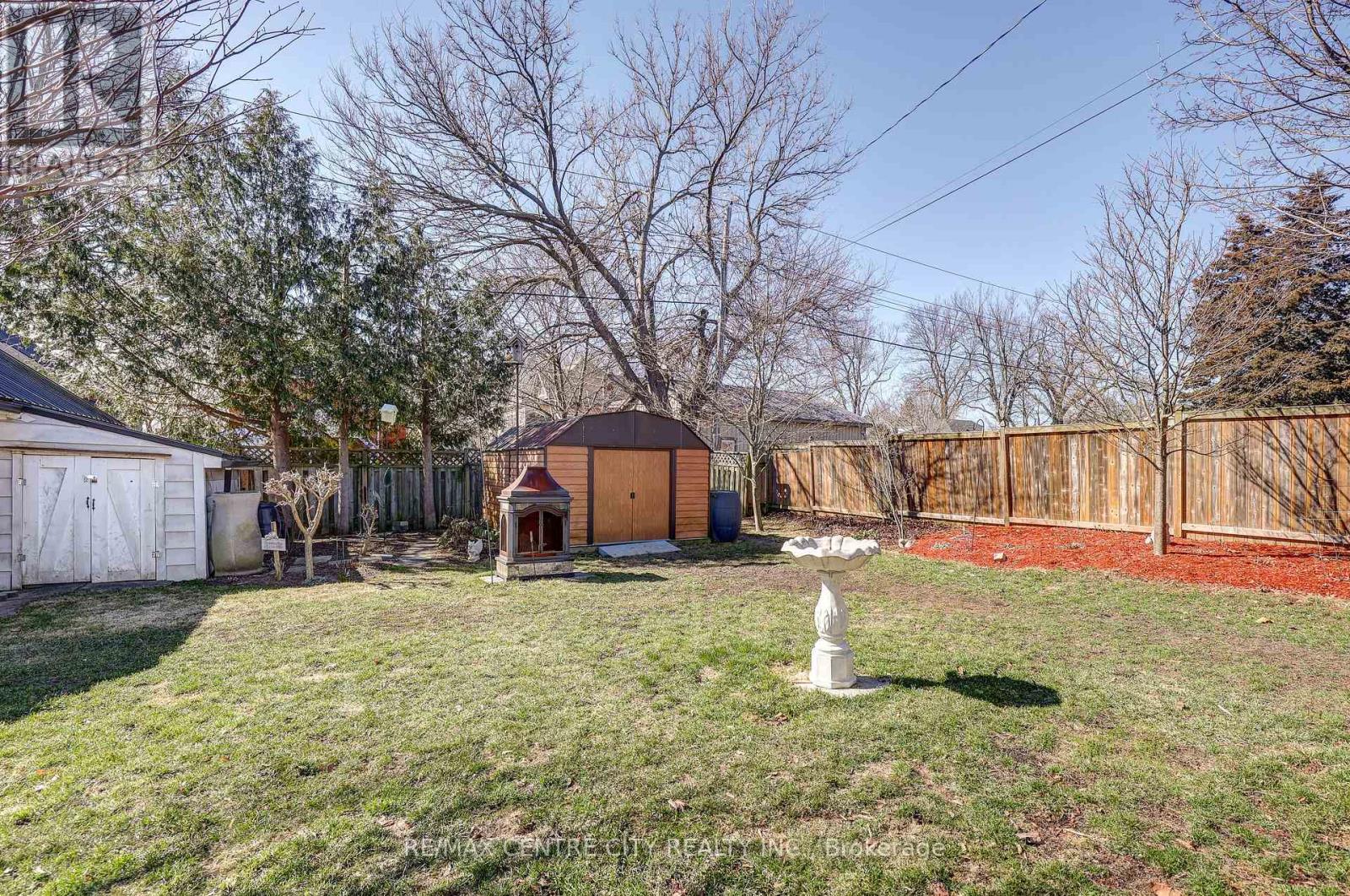 316 TALBOT STREET E Property Photo