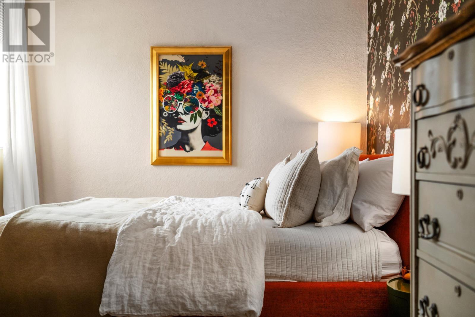 Property 26 of 36 of 309 5572 North Ridge Road