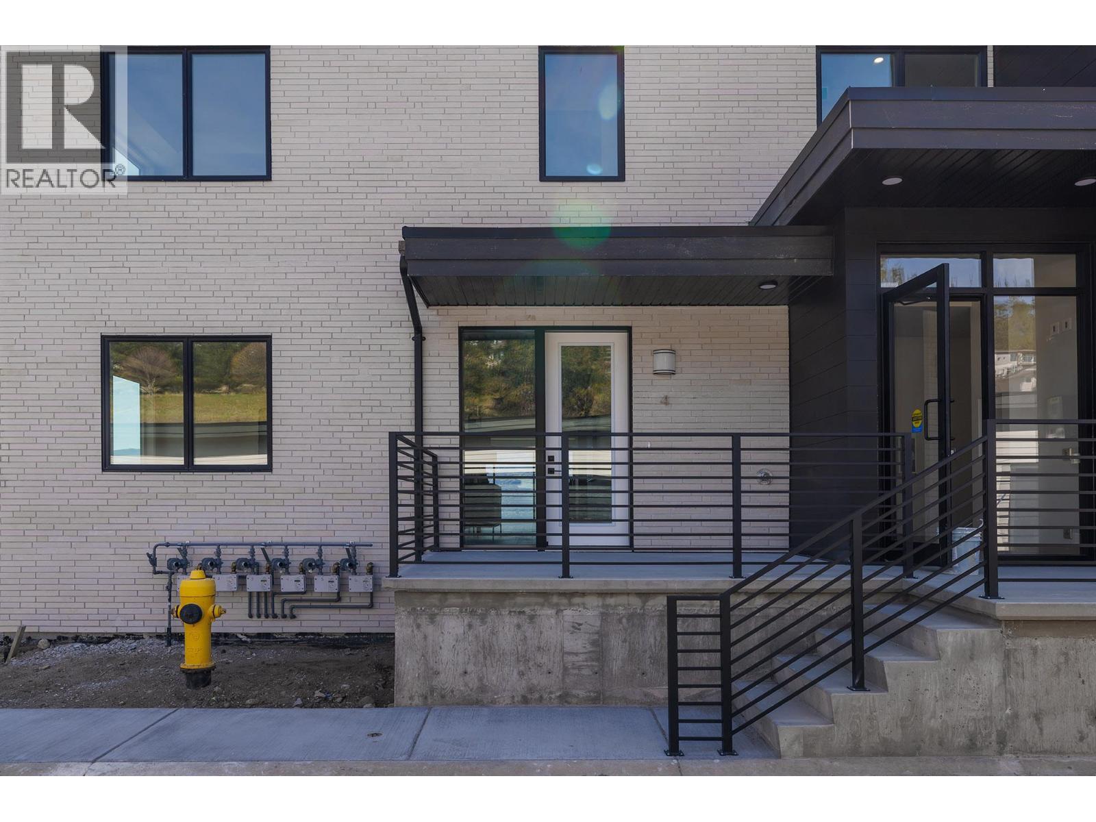 5304 Buchanan Road Unit# 201, Peachland