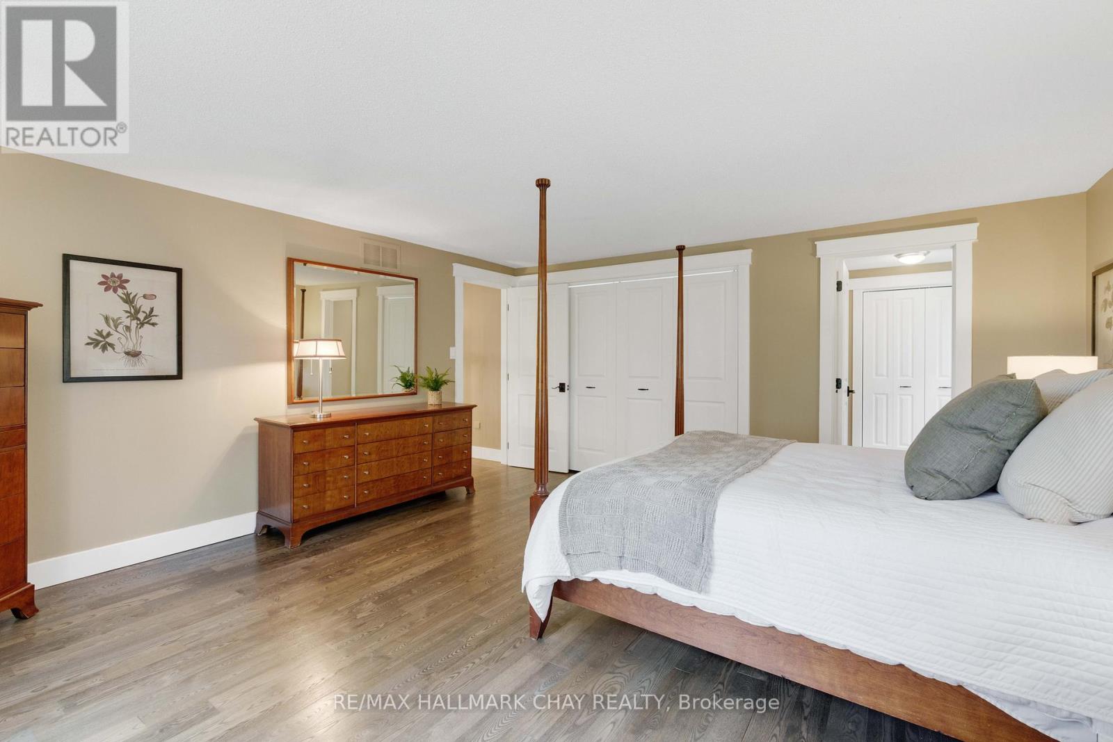 11 PARK TRAIL - 24