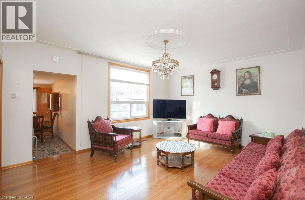 91 PEARL Street N - 6