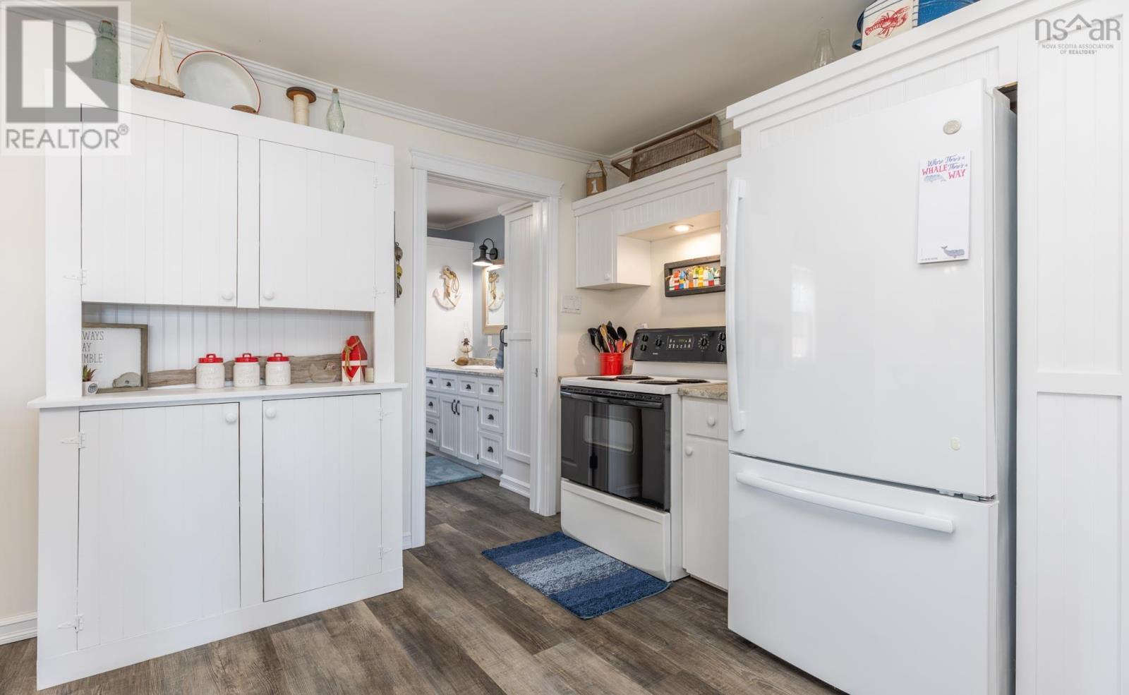 Property 16 of 37 of 5 Highway 308