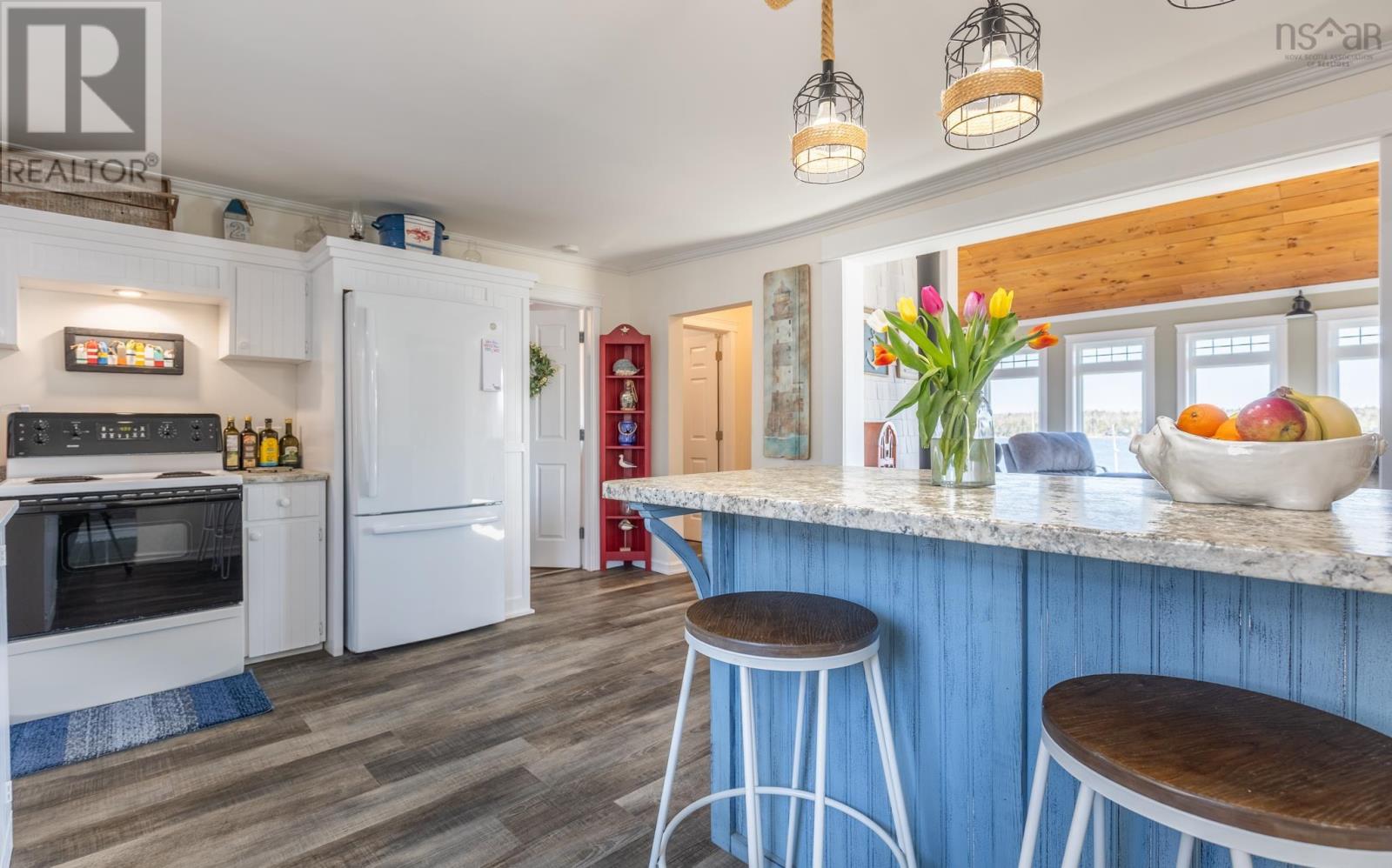 Property 14 of 37 of 5 Highway 308