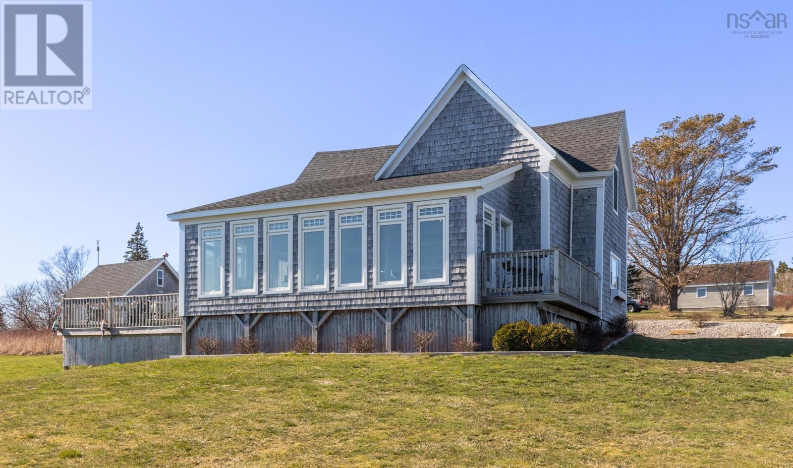 Property 8 of 37 of 5 Highway 308