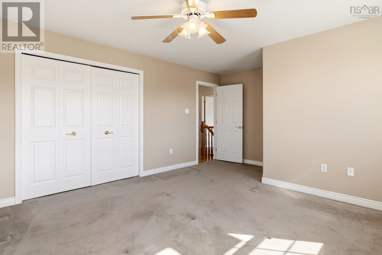 Property 25 of 49 of 90 Fieldstone Street