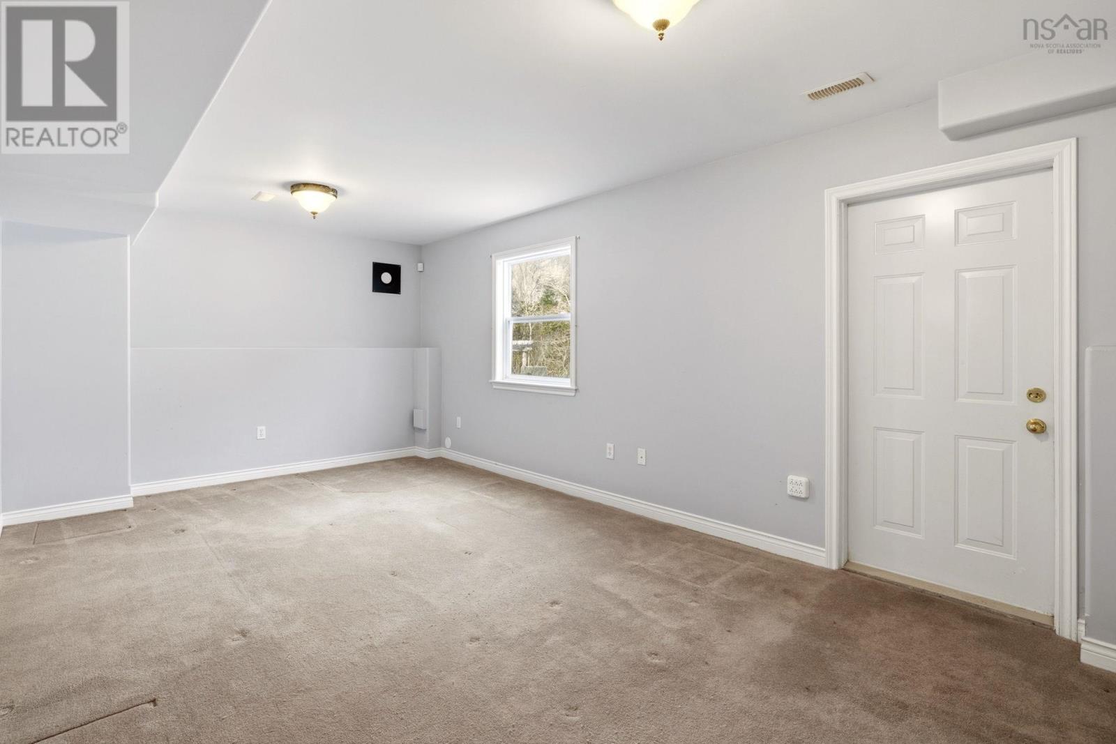 Property 27 of 49 of 90 Fieldstone Street